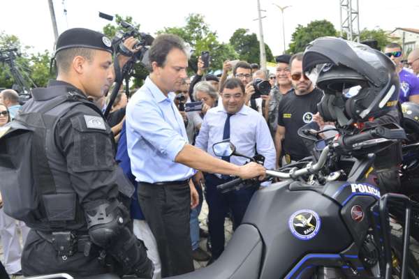 Governo ultrapassa marca de 1.600 veículos entregues para o policiamento ostensivo