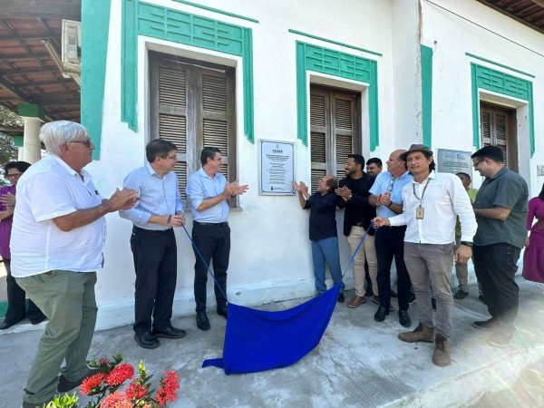 Cogerh entrega adutora em Guaiúba para reforçar segurança hídrica de equipamento da UECE