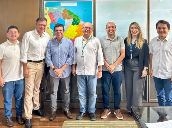 Governo do Ceará inicia tratativas com os municípios do Sertão Central para gestão do Projeto Malha D’Água