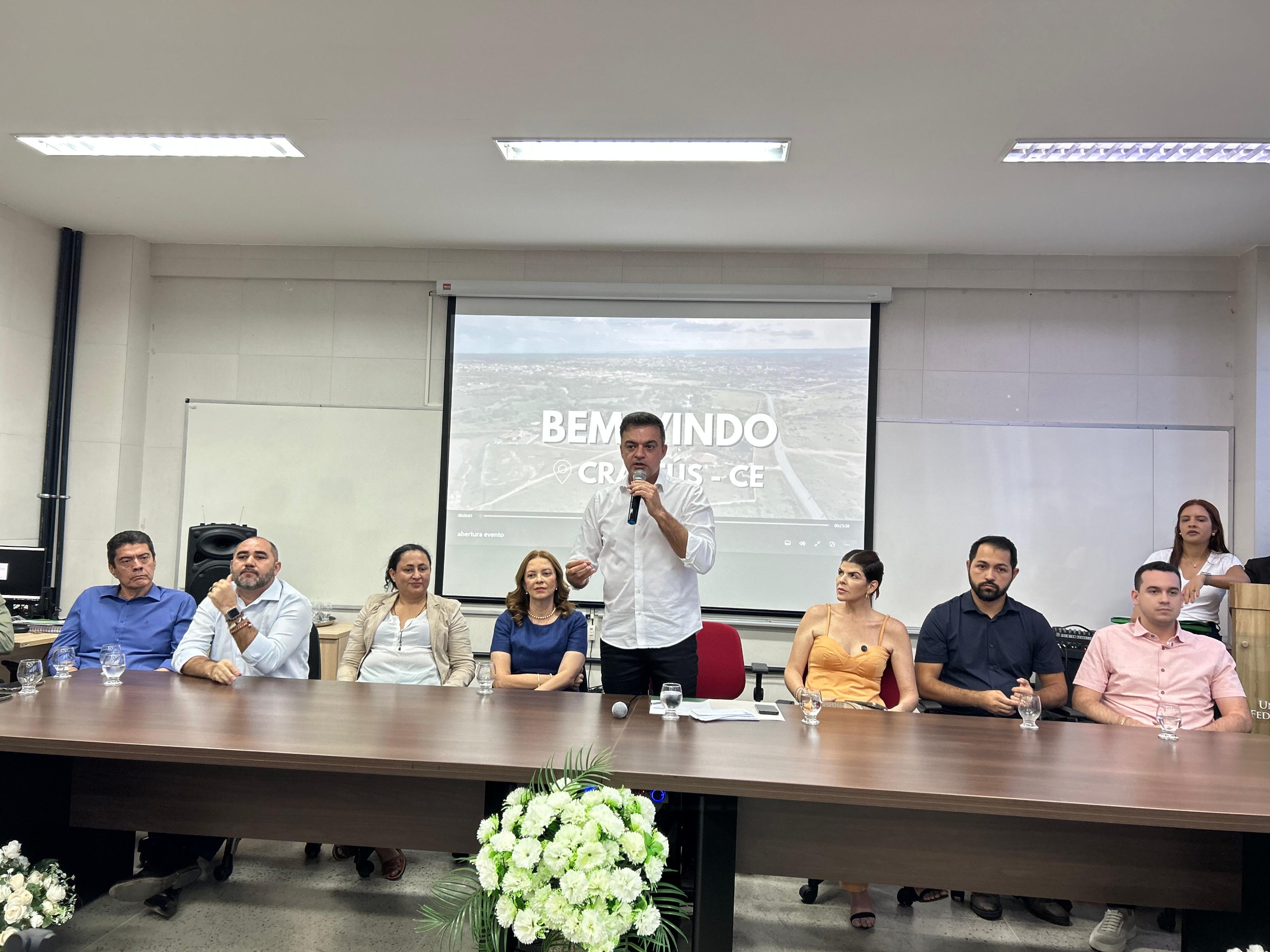 Oitavo encontro da SRH com Comitês de Bacia reúne gestores em Crateús