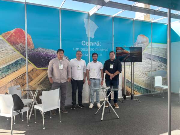 Potencial de rochas naturais do Ceará é apresentado a investidores em feira de negócios no Espírito Santo