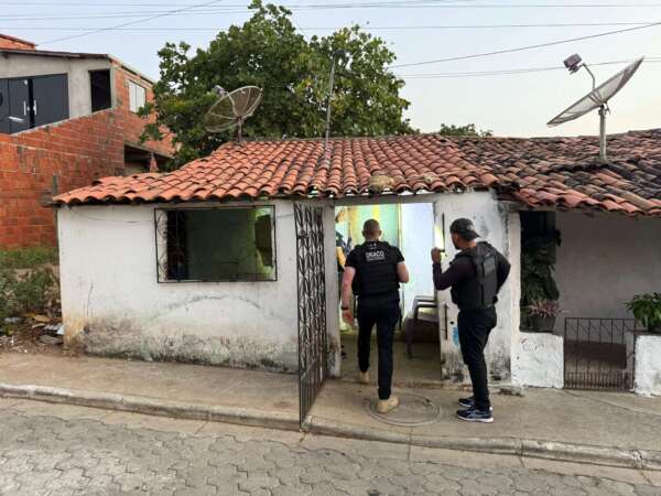 PCCE cumpre cinco mandados de prisão contra suspeitos de integrar grupo criminoso em Sobral