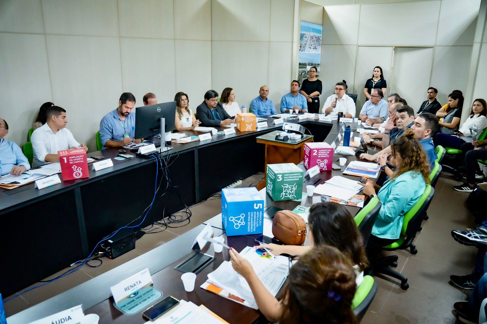 Ceni lança editais para fomentar investimentos e negócios no Ceará