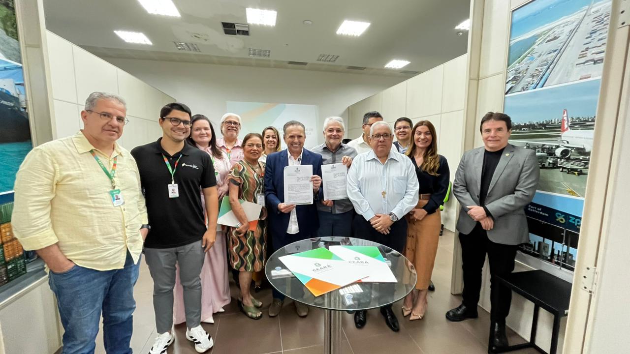 SDE e Nutec assinam acordo para impulsionar desenvolvimento econômico e tecnológico do Ceará