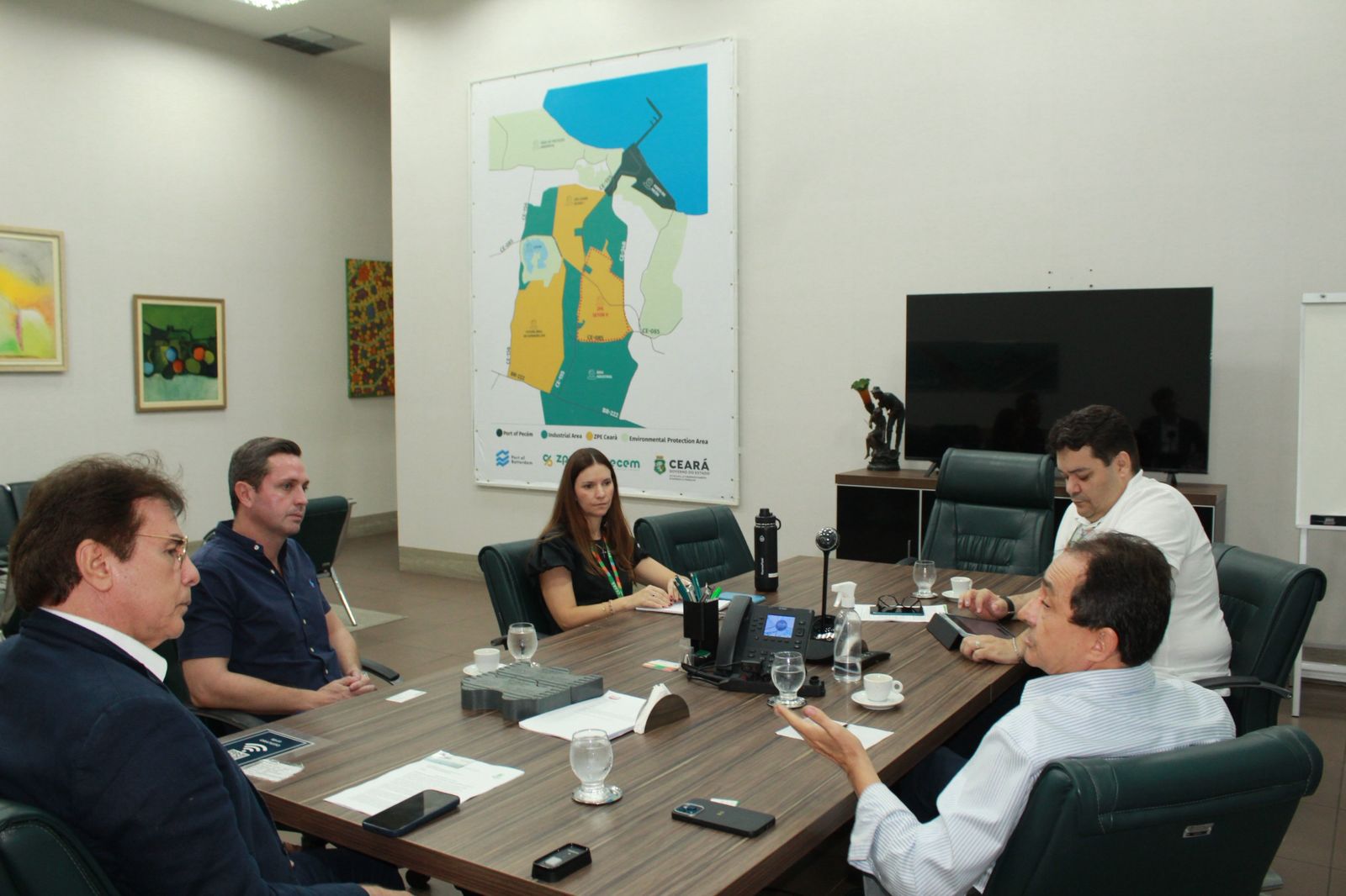 SDE discute projetos para integrar Hub de Dados e expandir negócios com a União Europeia