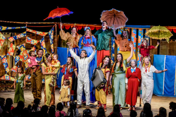 Carroça de Mamulengos traz espetáculo histórico para o Palco Principal do TJA