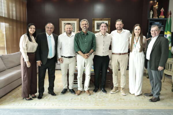 Governo do Ceará garante apoio para instalação de empresa que vai gerar mais de 800 empregos em Granja