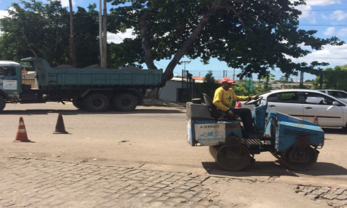 Ceasa realiza operação tapa buracos