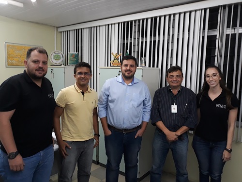 Diagnóstico ambiental sobre o entreposto de Maracanaú é entregue ao presidente da Ceasa-CE