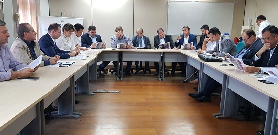 Maximiliano Quintino comanda reunião para escolha do novo presidente da Abracen