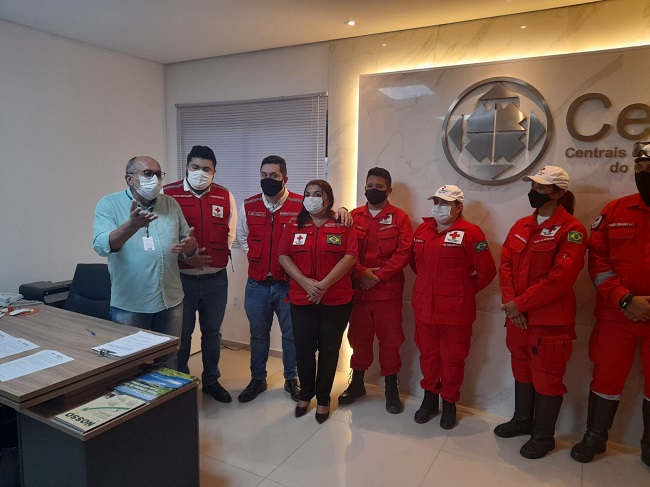 Ceasa-CE e Cruz Vermelha assinam protocolo de intenções para atendimento ambulatorial