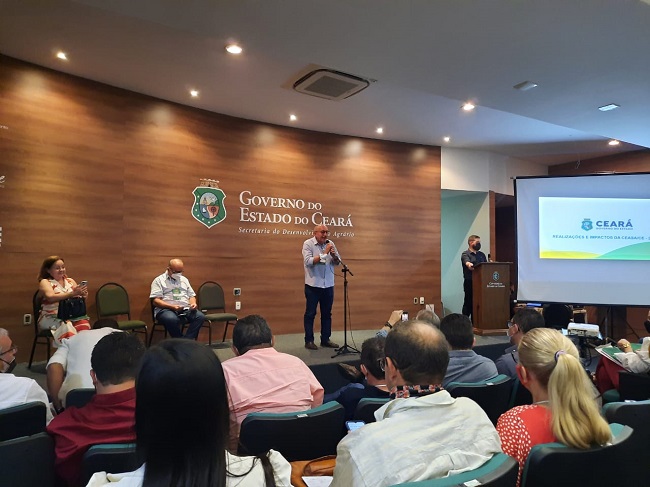Presidente da Ceasa-CE participa de encontro de gestores municipais na SDA