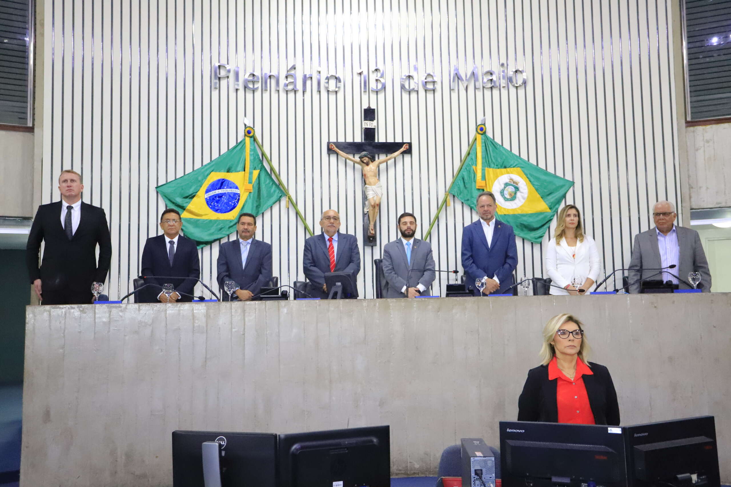 Com plenário lotado, Ceasa-CE recebe homenagem da Alece pelos seus 50 anos