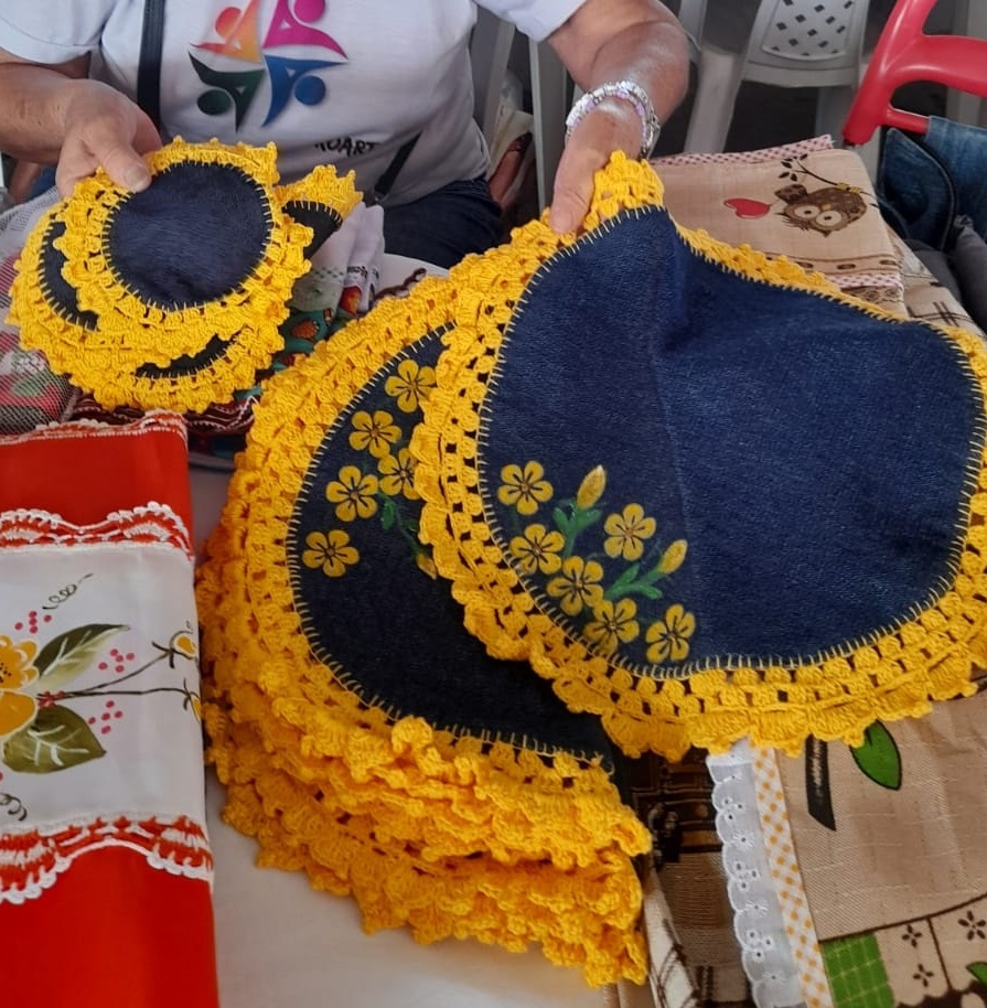 Ceasa-CE realiza edição de Natal da Feira Flor e Artesanato