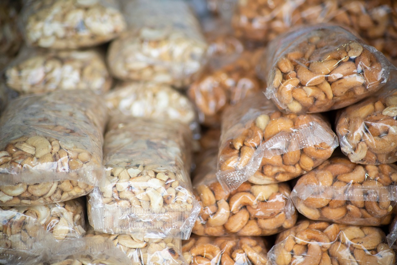 Produtos tradicionais natalinos incrementam vendas na Ceasa-CE