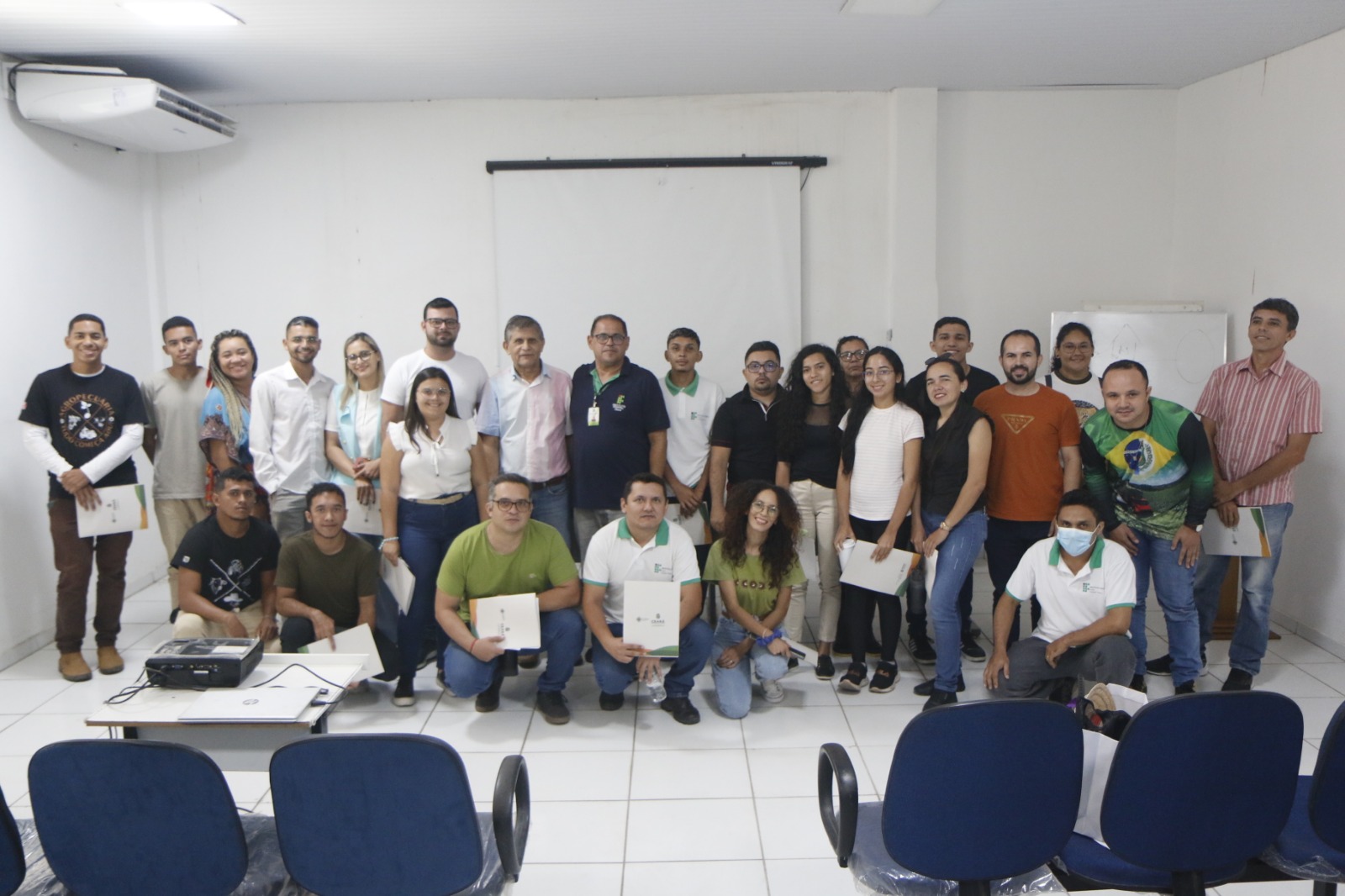 Ceasa-CE recebe alunos do IFCE de Sobral