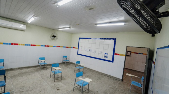 CEE divulga próxima semana orientações para fim de ano escolar