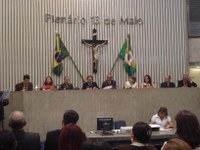 Assembléia homenageia auditores do controle interno em audiência