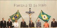 Controlador recebe homenagem na Assembleia pelo Dia do Administrador