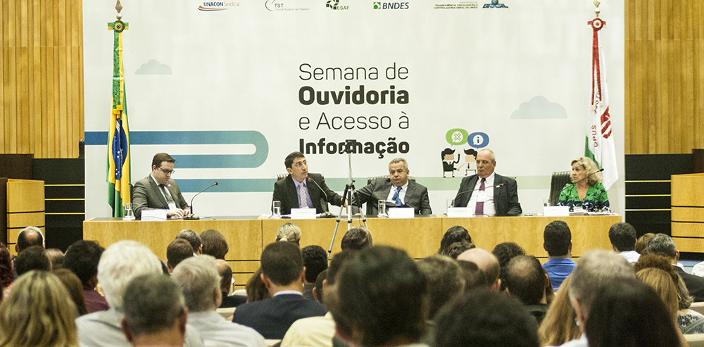 Ouvidoria do Ceará é tema de mesa de debates na Semana de Ouvidoria e Acesso à Informação 2017