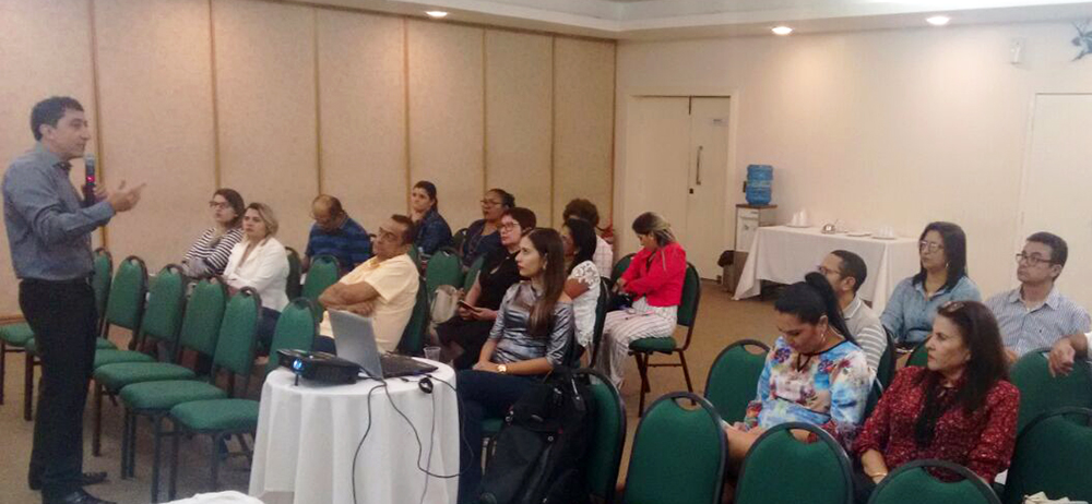 CGE participa de ciclo de qualificação de ouvidores da SESA