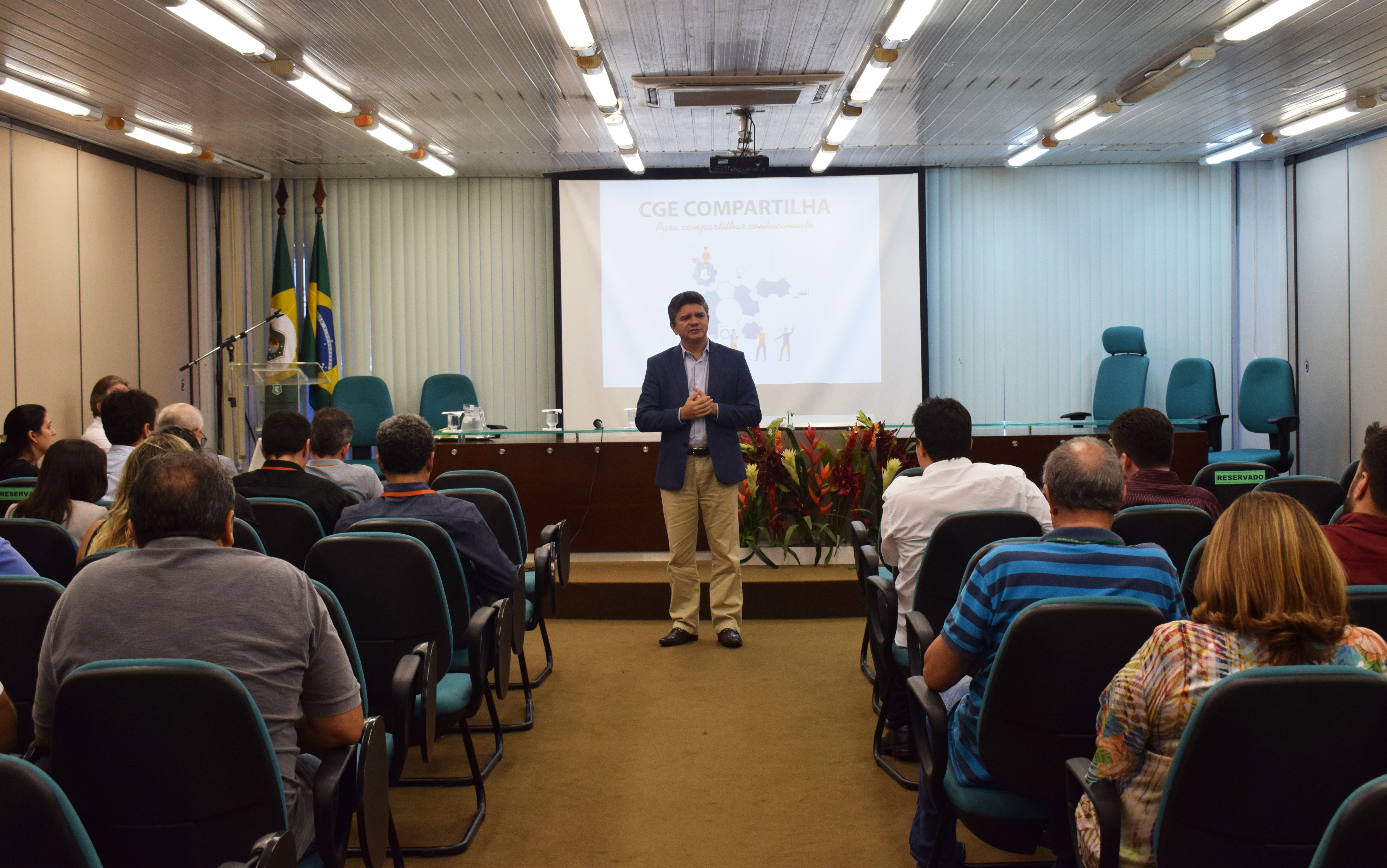 Boas práticas de gestão: Órgão Central de Controle Interno promove primeiro CGE Compartilha