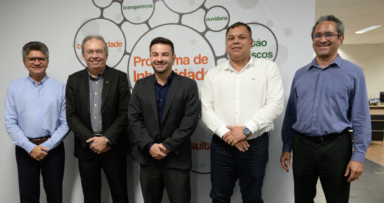 CGE recebe gestores da SSPDS em visita institucional