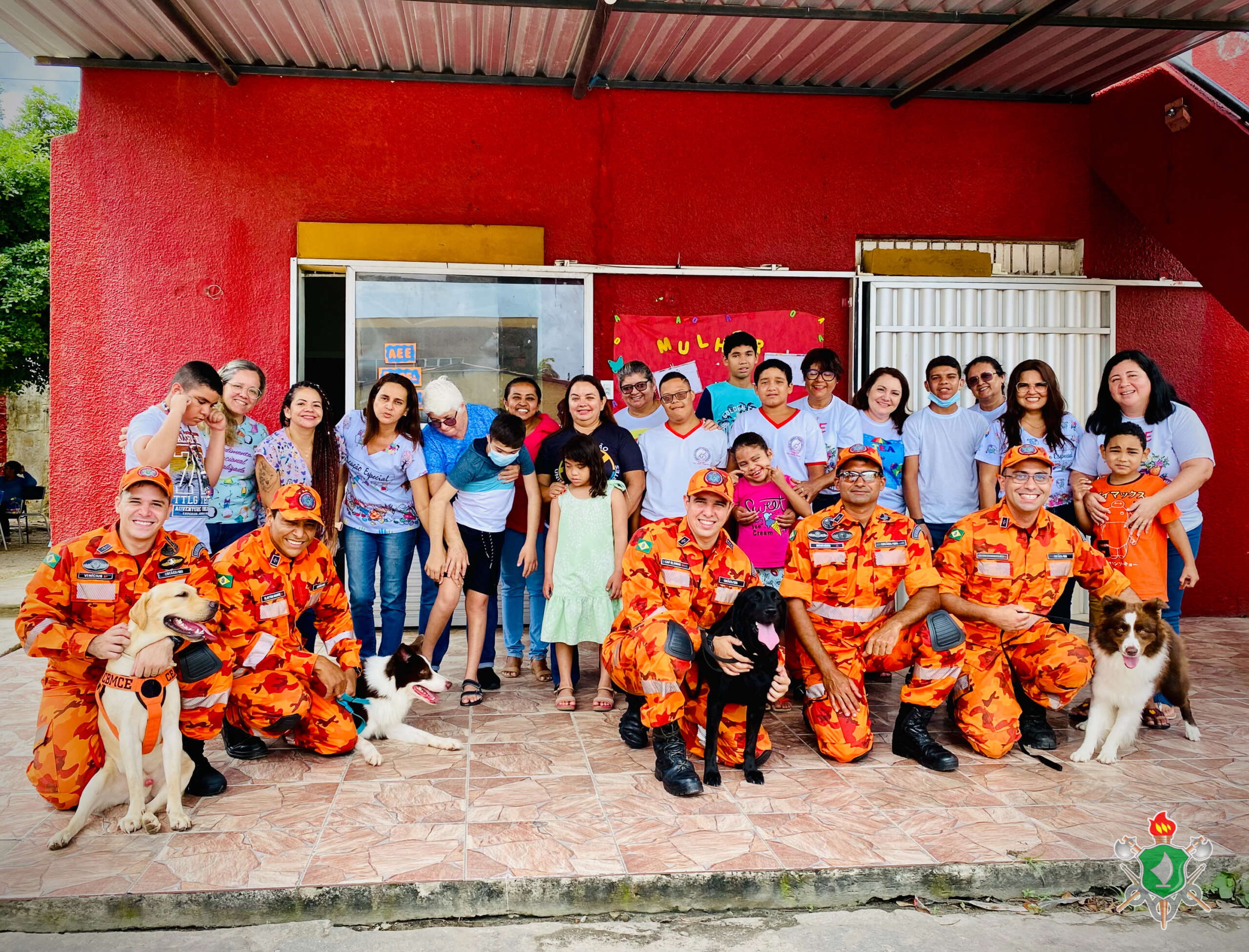 AEE recebe projeto CãoTerapia