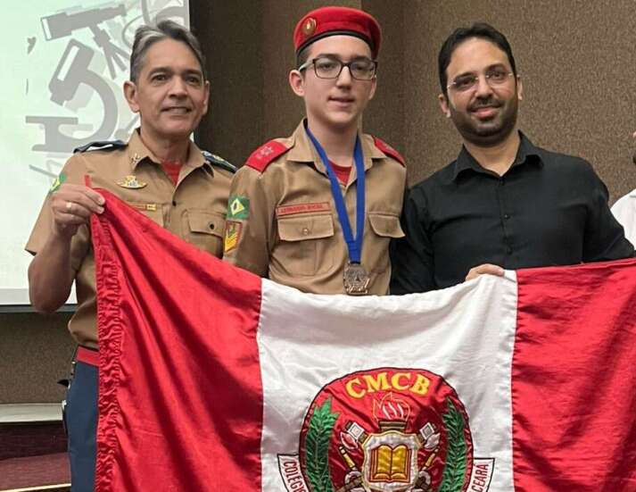 Alunos do Colégio dos Bombeiros são premiados nas Olimpíadas de Química