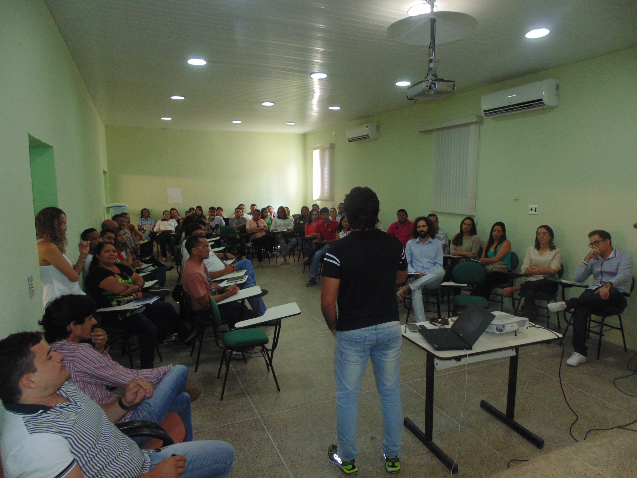 Encontro de Gestores e segmentos escolares da Crede 7 colaboram com a construção dos objetivos estratégicos da SEDUC
