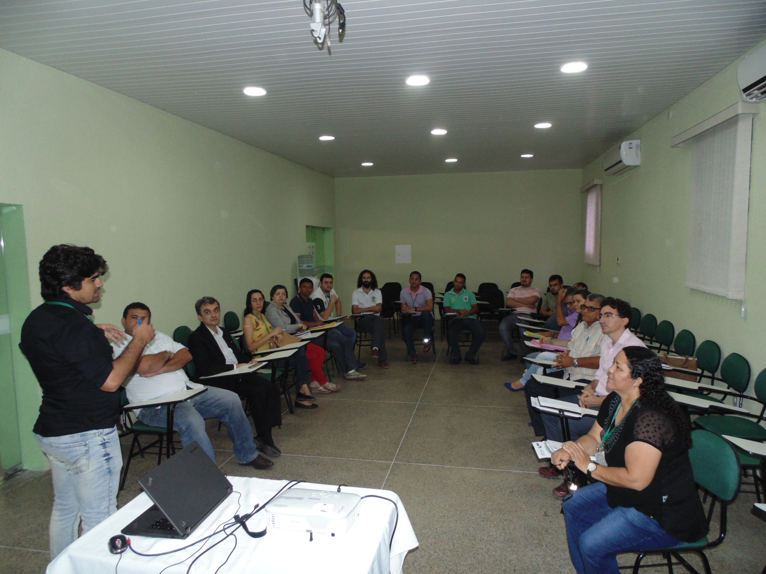 ENCONTRO SOBRE TRANSPORTE ESCOLAR