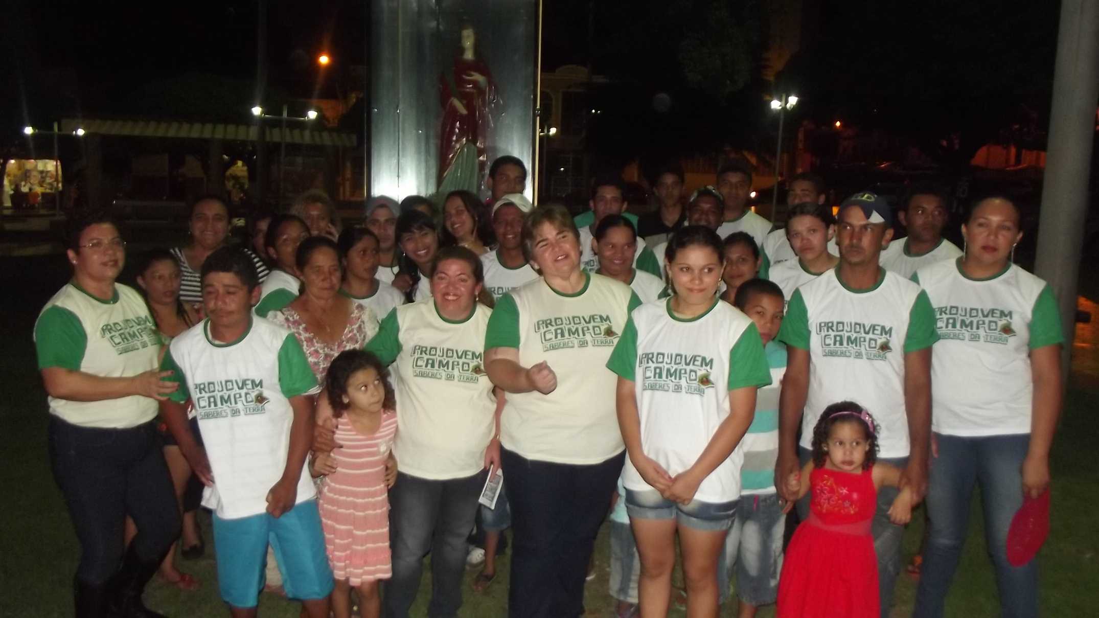 PROJOVEM CAMPO PARTICIPA DO SARAU NO CORETO