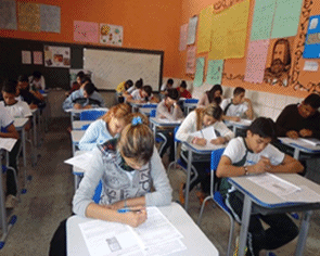 Simulados do ENEM 2013 – Ações da EEM Zélia de Matos Brito