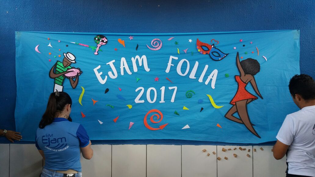 EEM João Alves Moreira realiza carnaval com criatividade e protagonismo juvenil