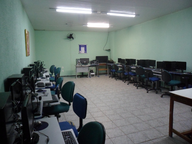 EEM Manuel Matoso Filho foi contemplada com computadores  do MEC/PROINFO