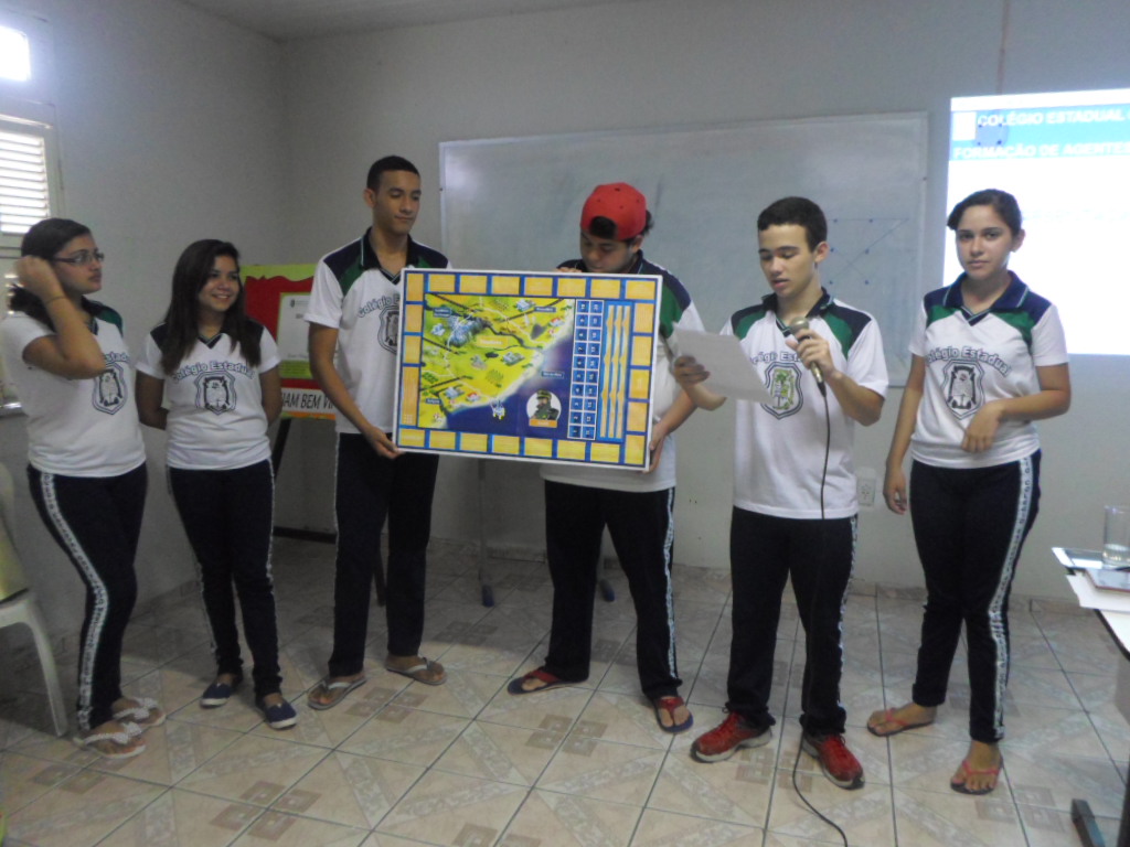 COLÉGIO ESTADUAL GOVERNADOR FLÁVIO MARCÍLIO REALIZA II ENCONTRO DE FORMAÇÃO DOS AGENTES JOVENS