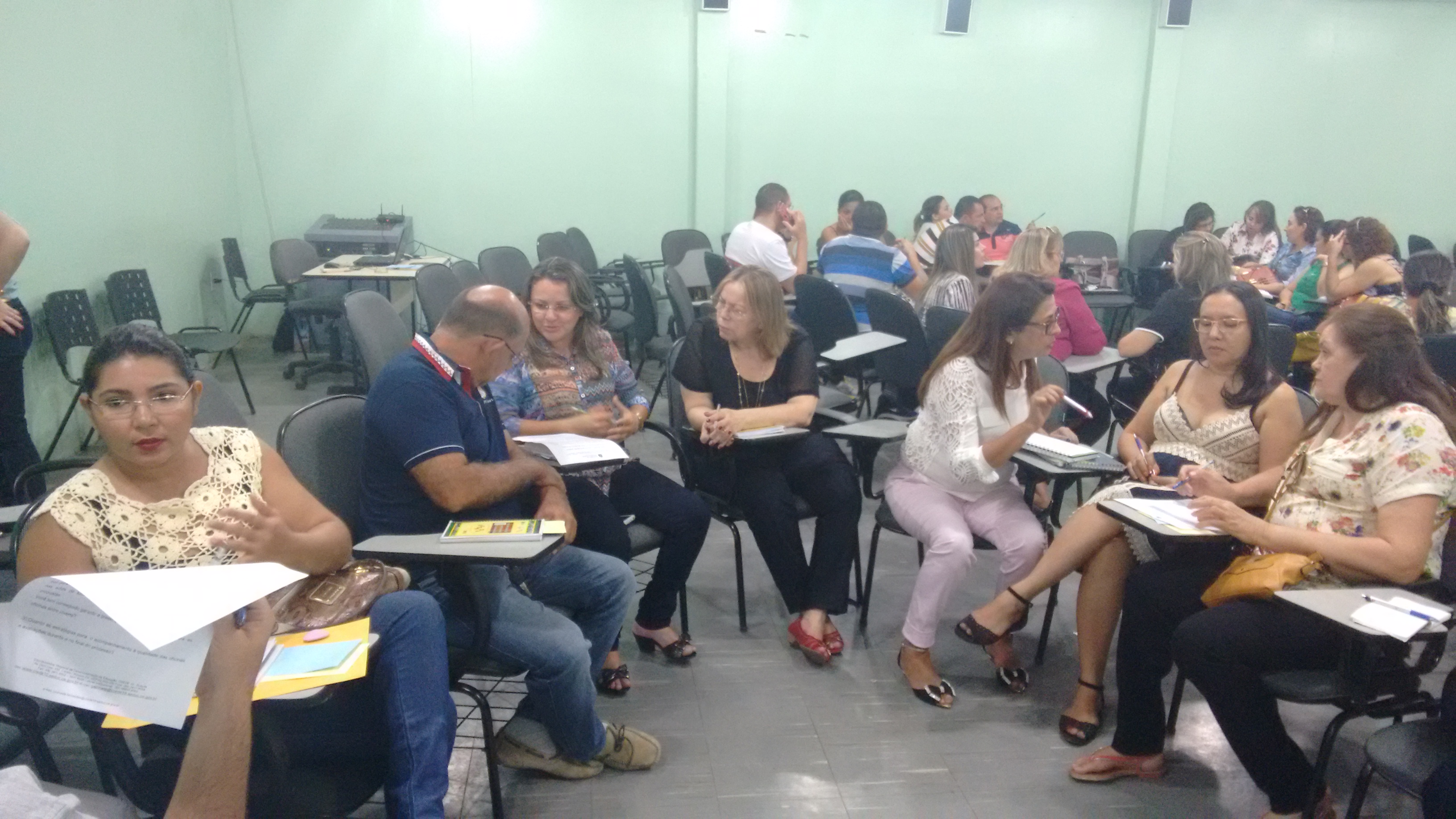 CREDE 10 REALIZA GE’S E MFF COM AS ESCOLAS JOVEM DE FUTURO