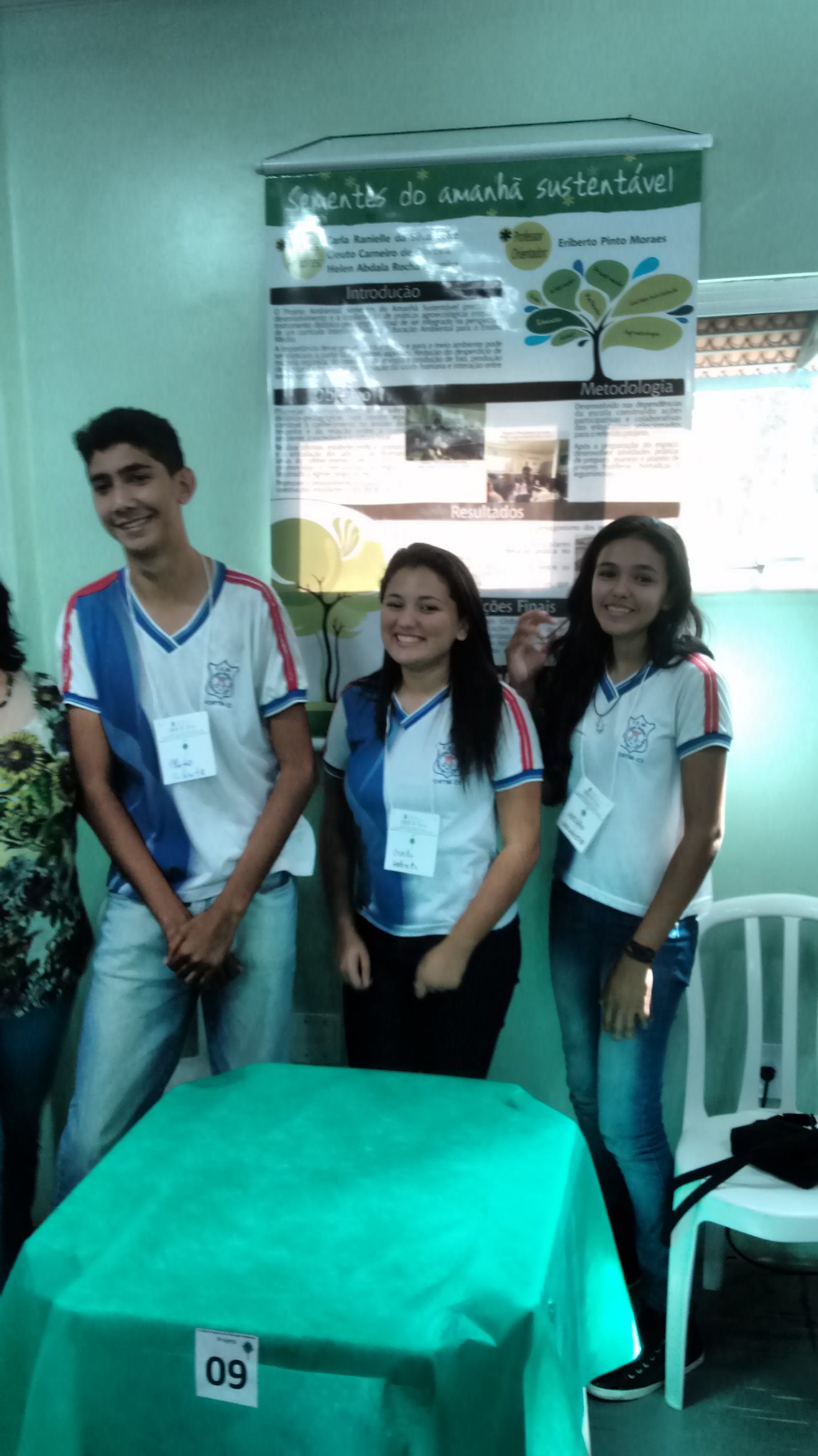 A CREDE 10 realiza a IV Mostra Regional de Educação Ambiental.
