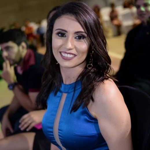 PROFESSORA EMÍLIA GOMES ASSUME A COORDENAÇÃO DA CREDE 10/RUSSAS.