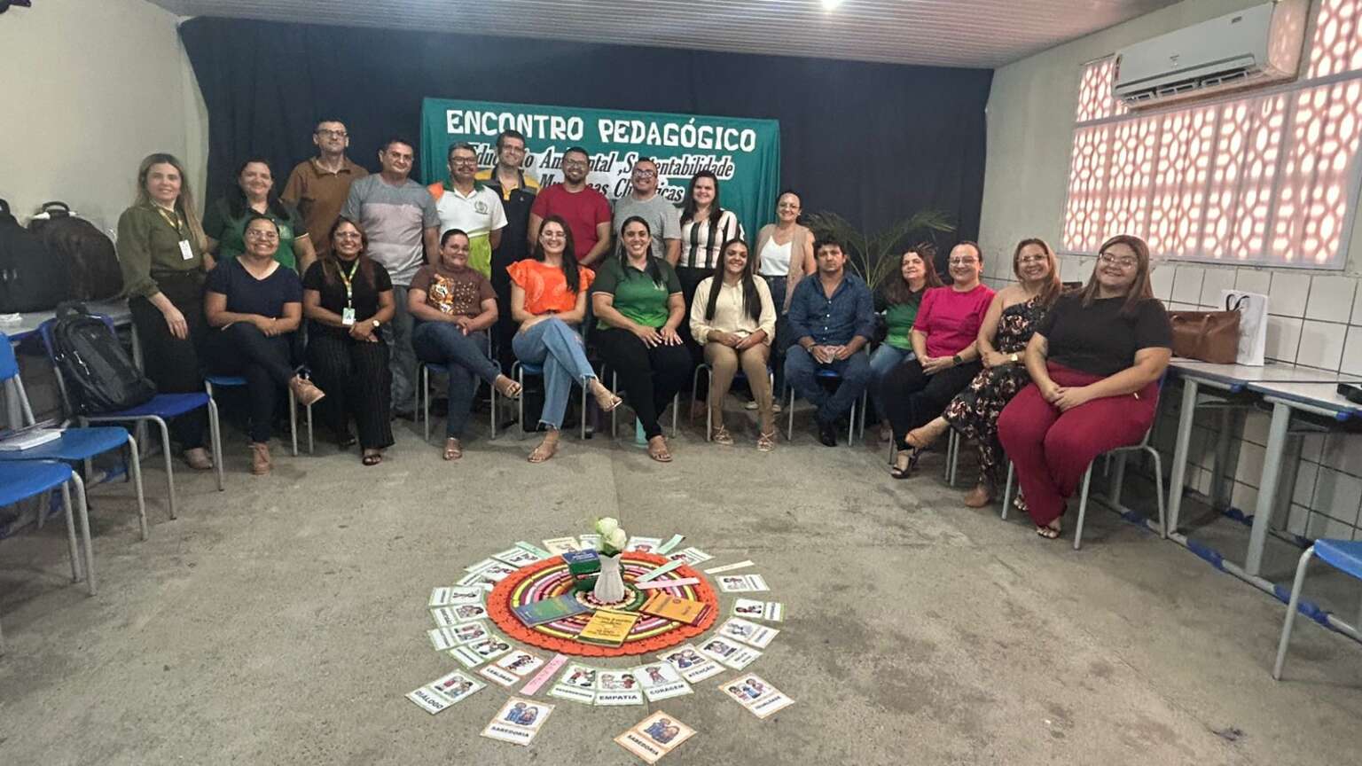 Cedea 10 participa de Jornadas Pedagógicas Escolares