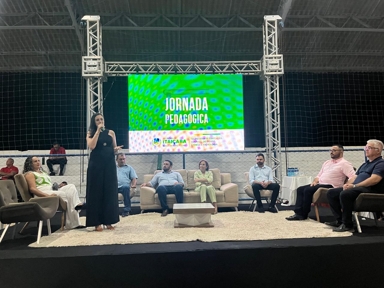 Crede 10 participa das Jornadas Pedagógicas das Redes Municipais