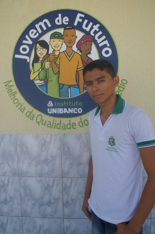 E.E.M. Elza Gomes Martins da Cidade de Pedra Branca  Realiza Formação com Alunos Monitores