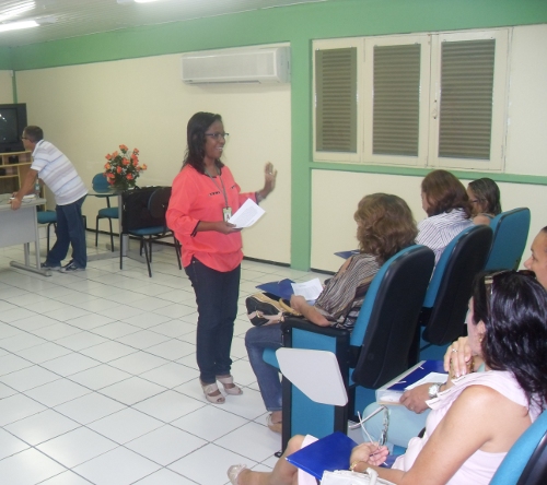 Crede de Senador Pompeu realiza encontro com as Secretárias Escolares e Técnicos das Secretarias Municipais