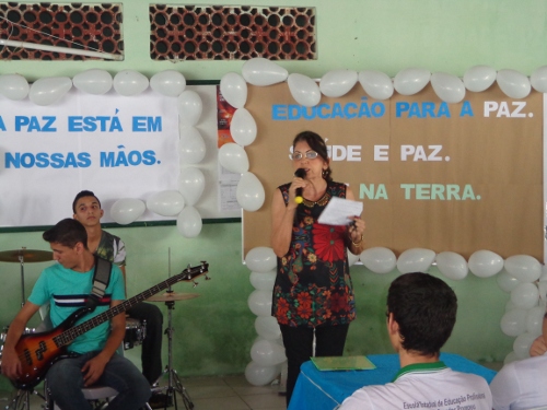 EEEP de Senador Pompeu celebra o Dia da Geração da Paz