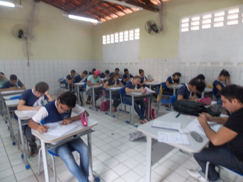 Escola Marechal Huberto de Alencar Castelo Branco vivencia mais um ano de simulado ENEM 2014
