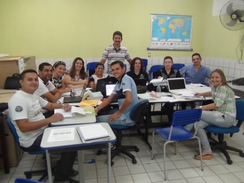 Planejamento de ações para o ENEM 2014 com os professores de Ciências da Natureza da Escoa EEFM Euclides P. de Andrade