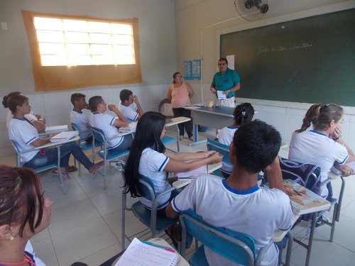 Visita dos Educadores da Elza Gomes à sede da Extensão de Troia