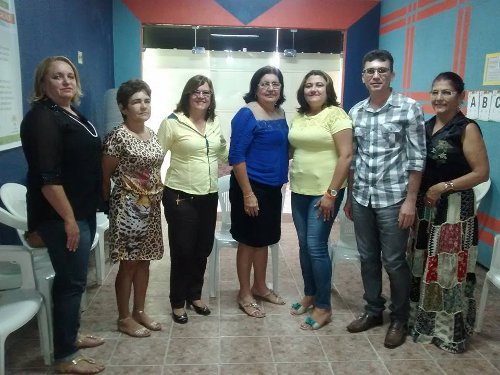 Visita da Equipe da CREDE 14 a Secretaria Municipal de Educação do Município Deputado  Irapuan Pinheiro