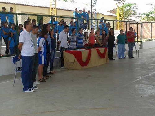 Abertura do projeto aprendendo com o esporte na EEM Euclides Pinheiro de Andrade