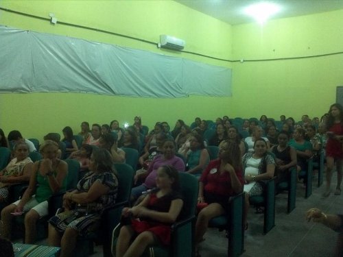 EEEP Prof. Plácido Aderaldo Castelo  comemorou  Dia das Mães